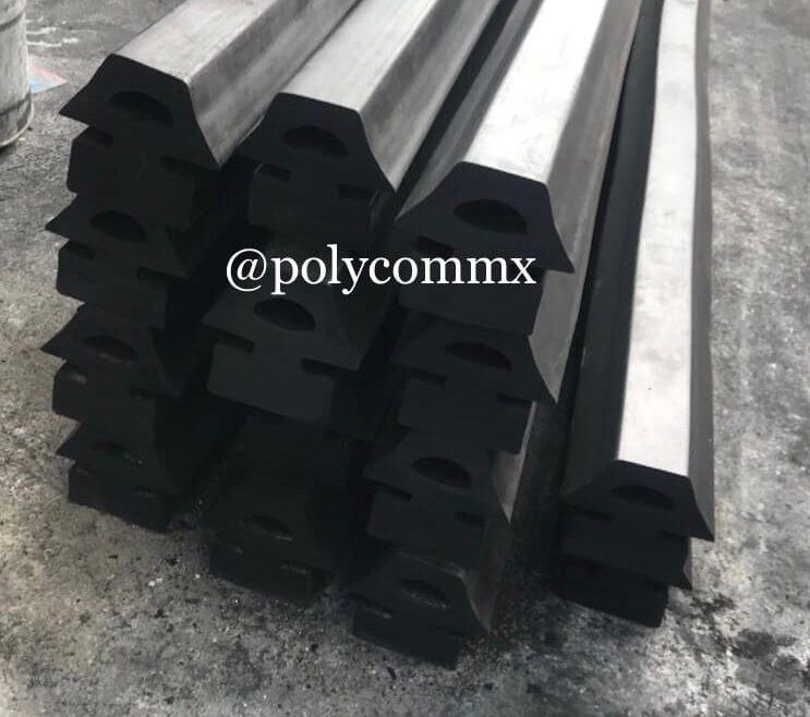 RUBBER FENDER